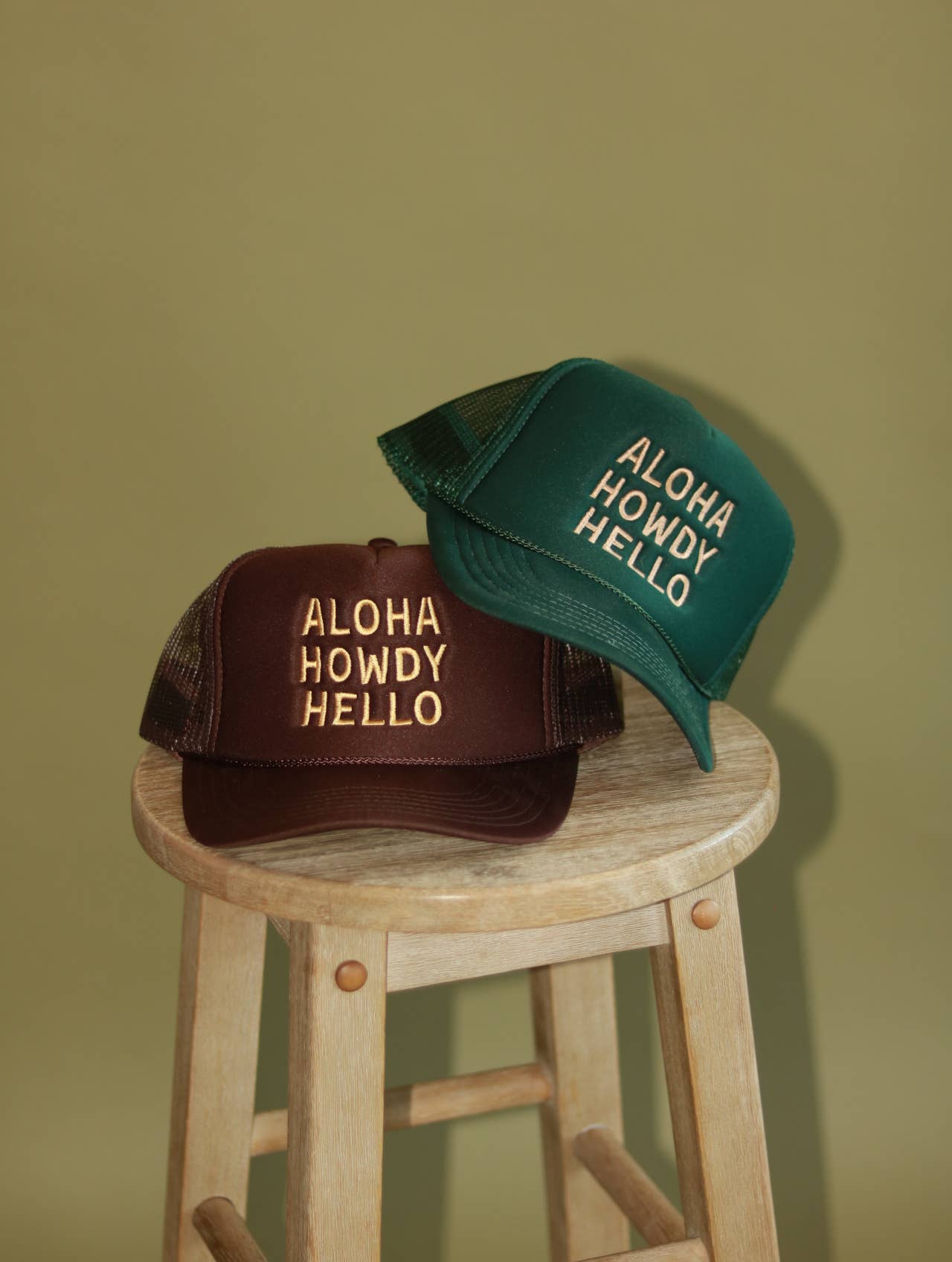 Aloha Howdy Hello Trucker hats: Green