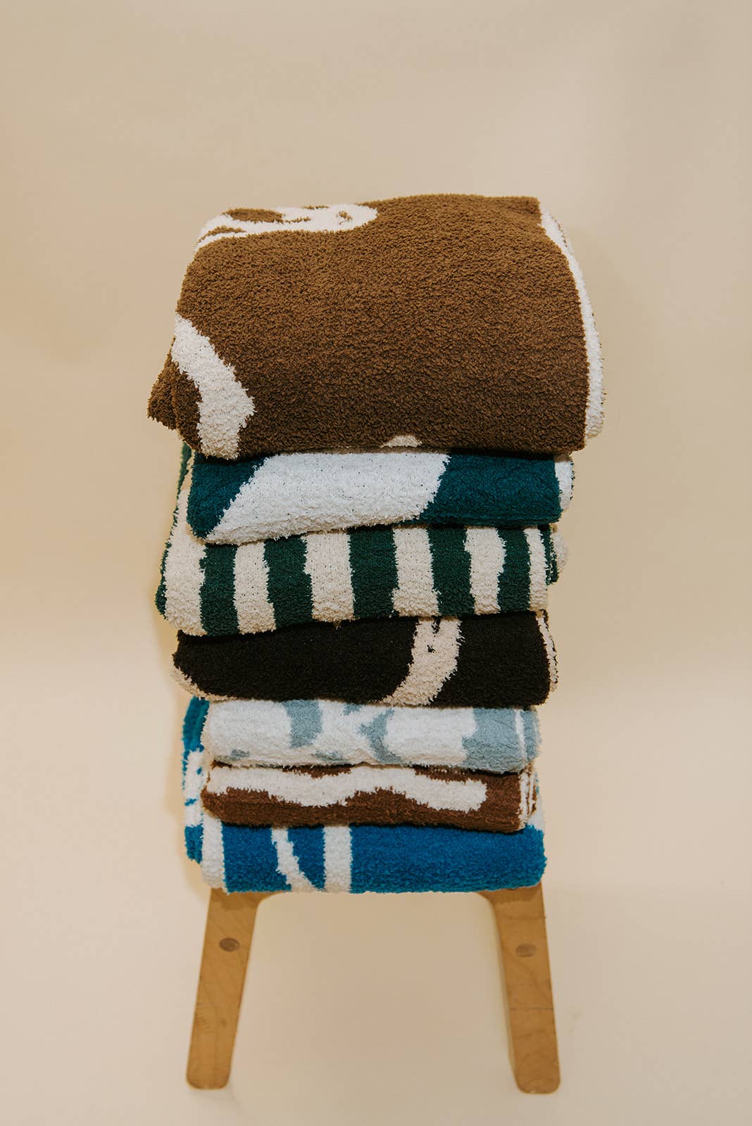 Lanai Plush Throw - Slate Blue