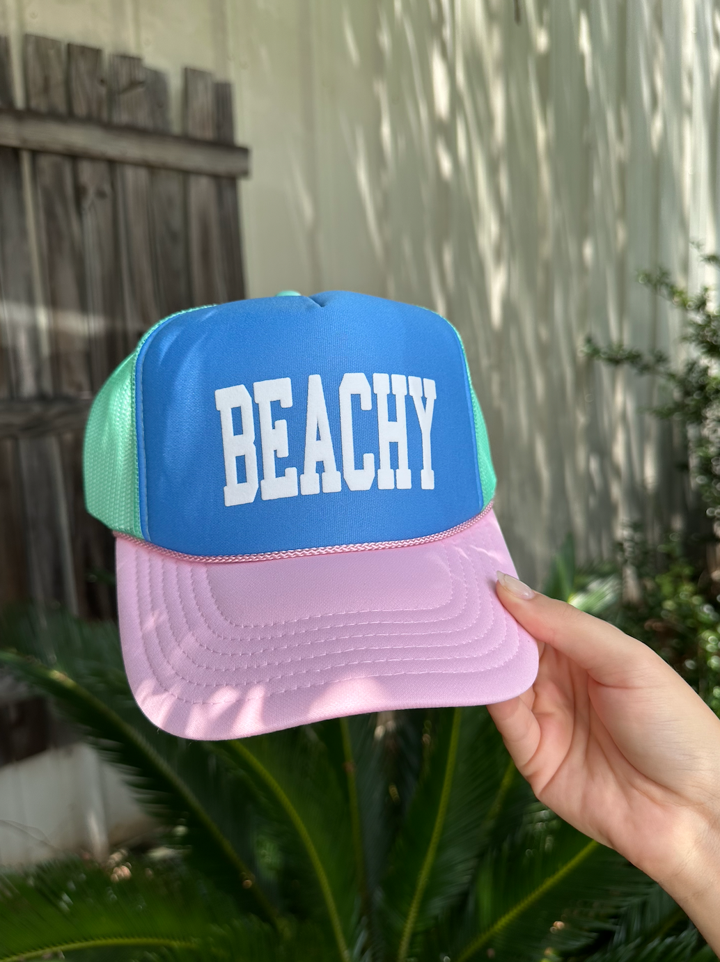 Beachy Multi Trucker Hat: Carolina Blue