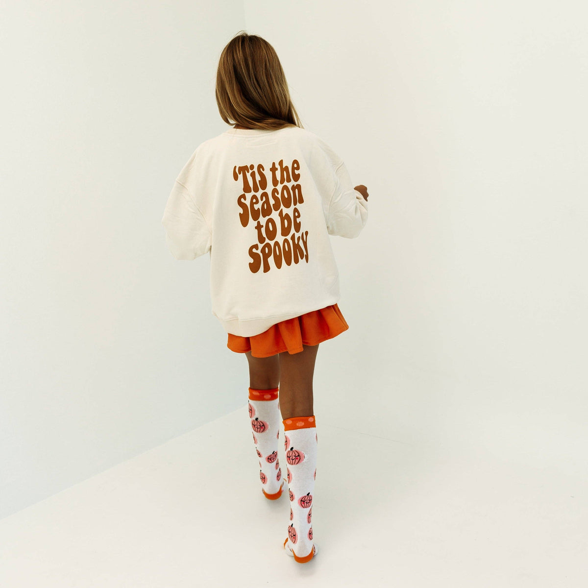 TIS THE SEASON TO BE SPOOKY PULLOVER